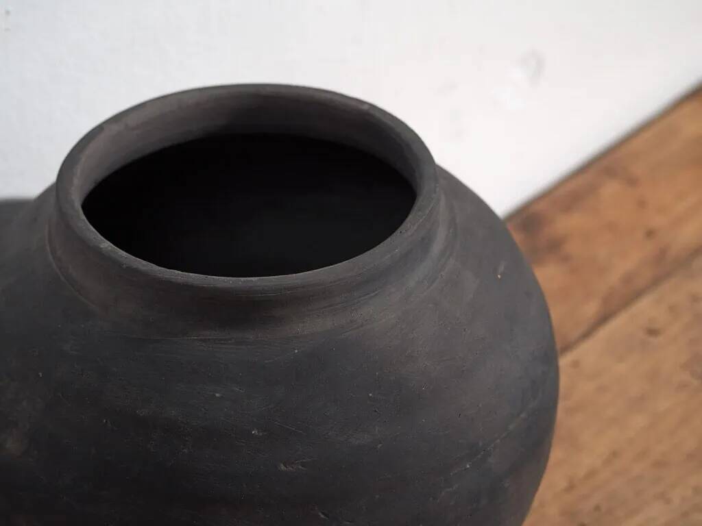 Ancient oriental vase (c.1900) #5