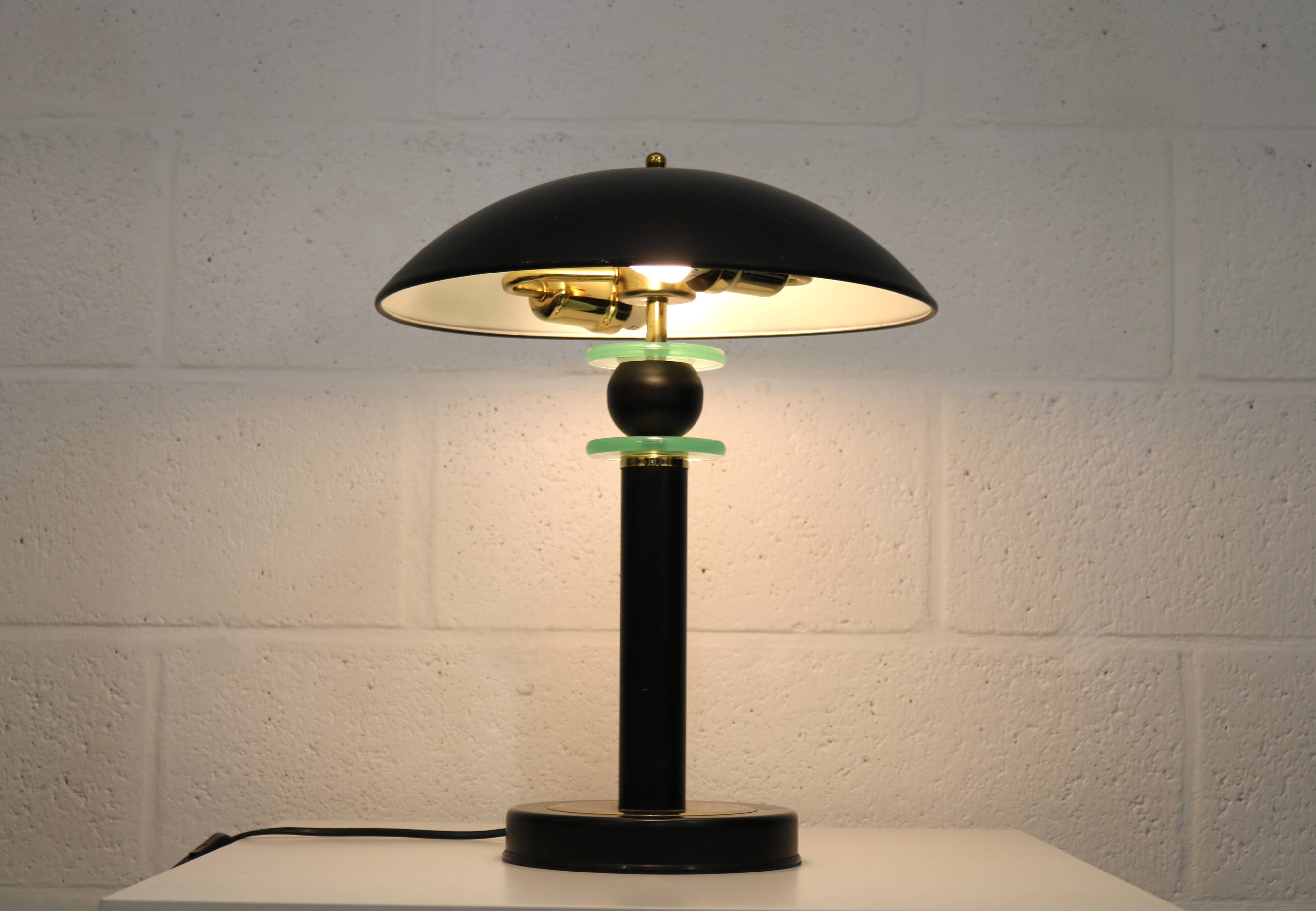 Vintage mushroom table lamp from the 80s by Shell Electric.