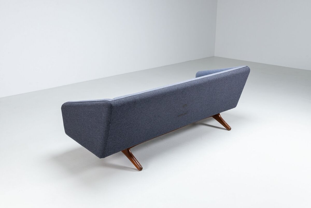 Illum Wikkelso ML-90 three-seater sofa Laursen Denmark 1960
