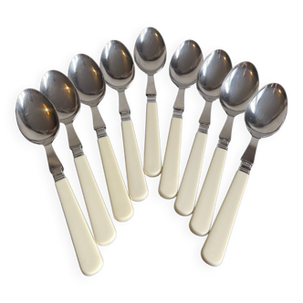 9 tablespoons Henry Lamouroux France