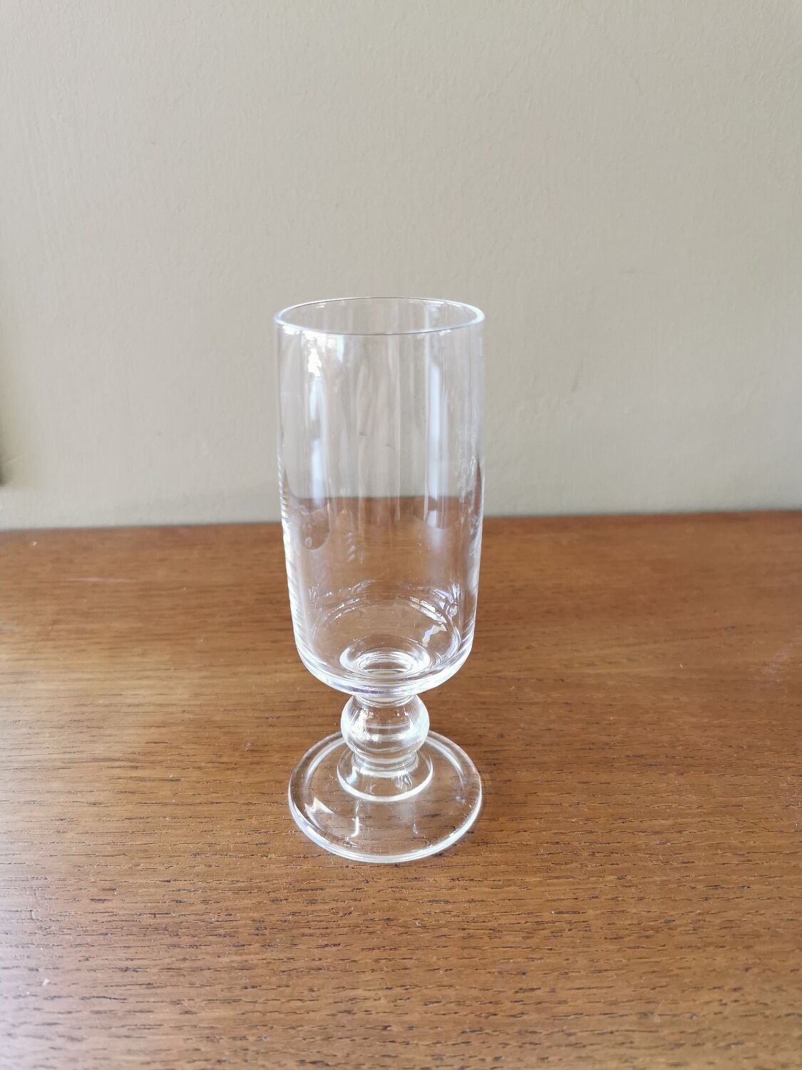 6 vintage crystal Champagne flutes