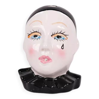 Pierrot distributeur de ficelle