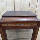 Vitreine de style Transition en marqueterie