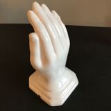 Apply hand in earthenware