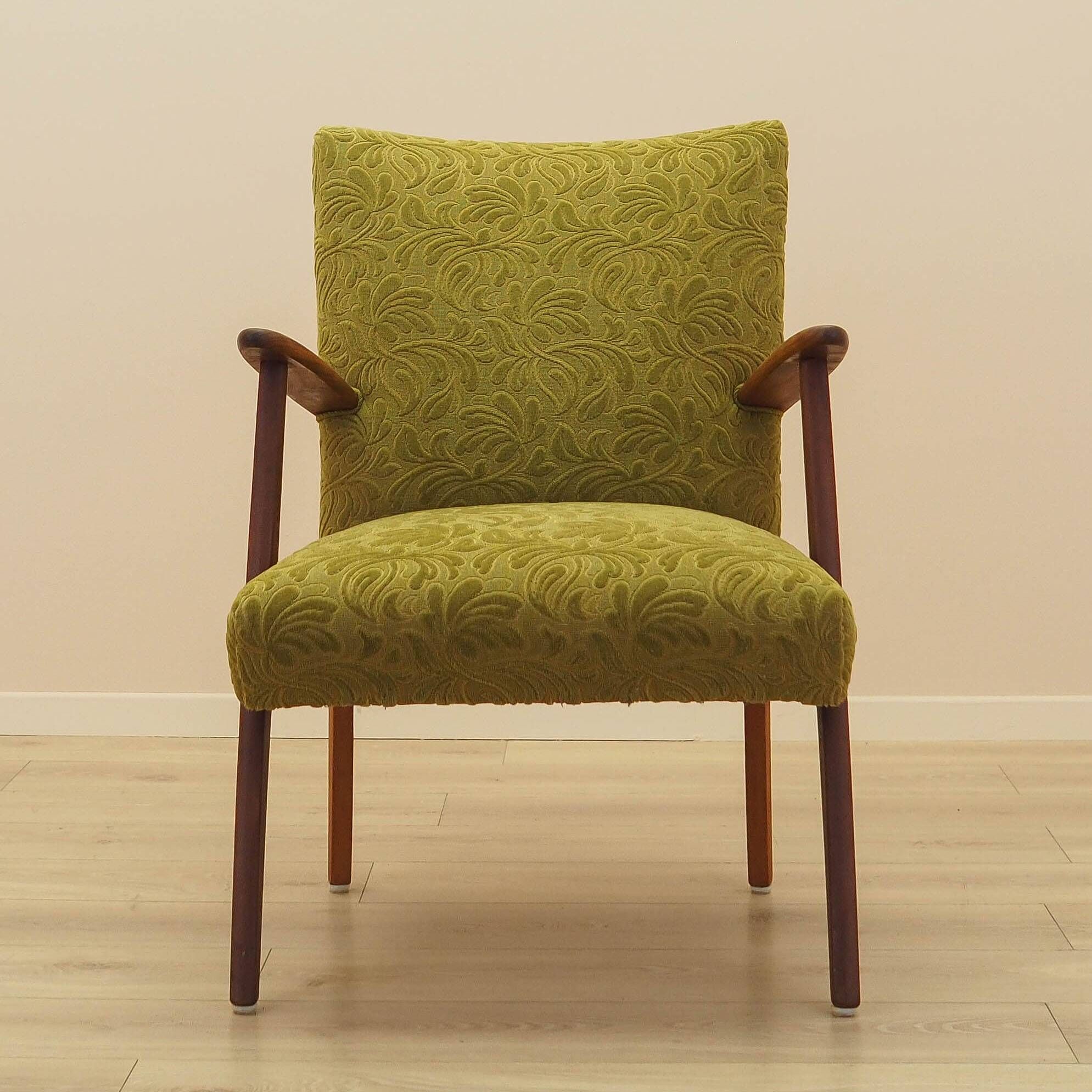 Fauteuil danois vert, années 1960