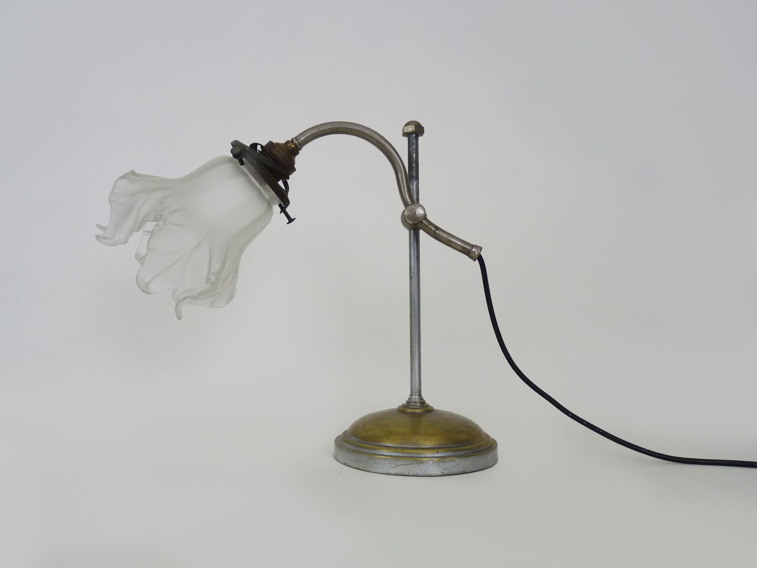 Articulated desk lamp, swan neck United SGDG art deco. Year 20 30