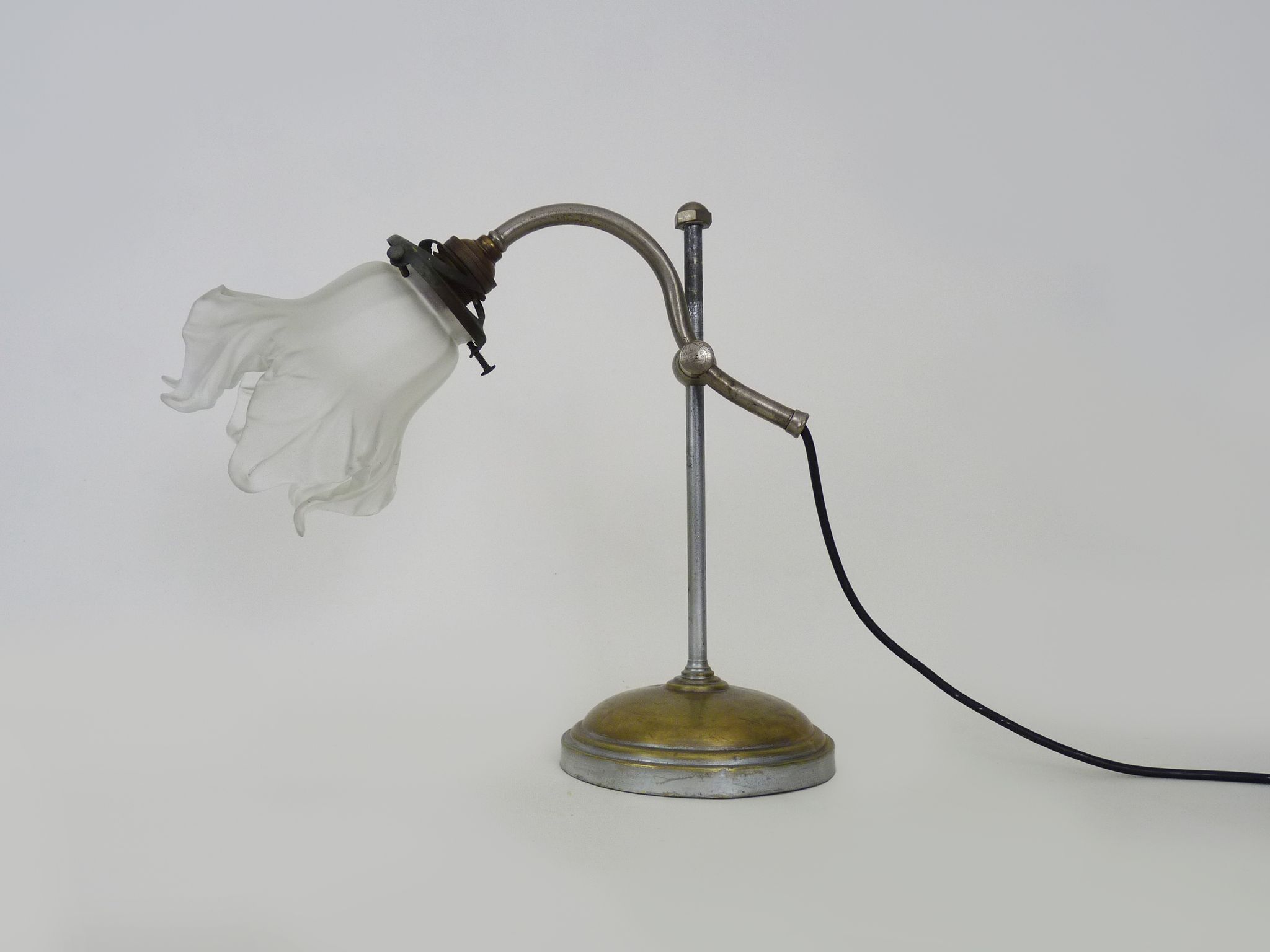 Articulated desk lamp, swan neck United SGDG art deco. Year 20 30
