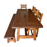Table, 4 chaises, 1 banc en pin des landes