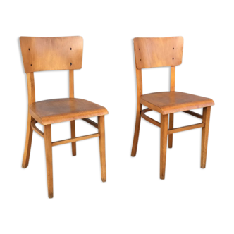 Lot of 2 vintage curved wooden thonet chairs