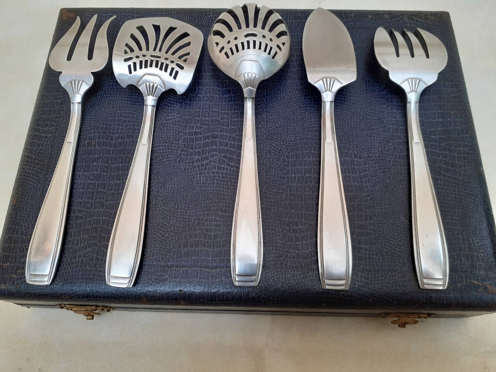 5 cutlery set entremets, Ercuis desserts