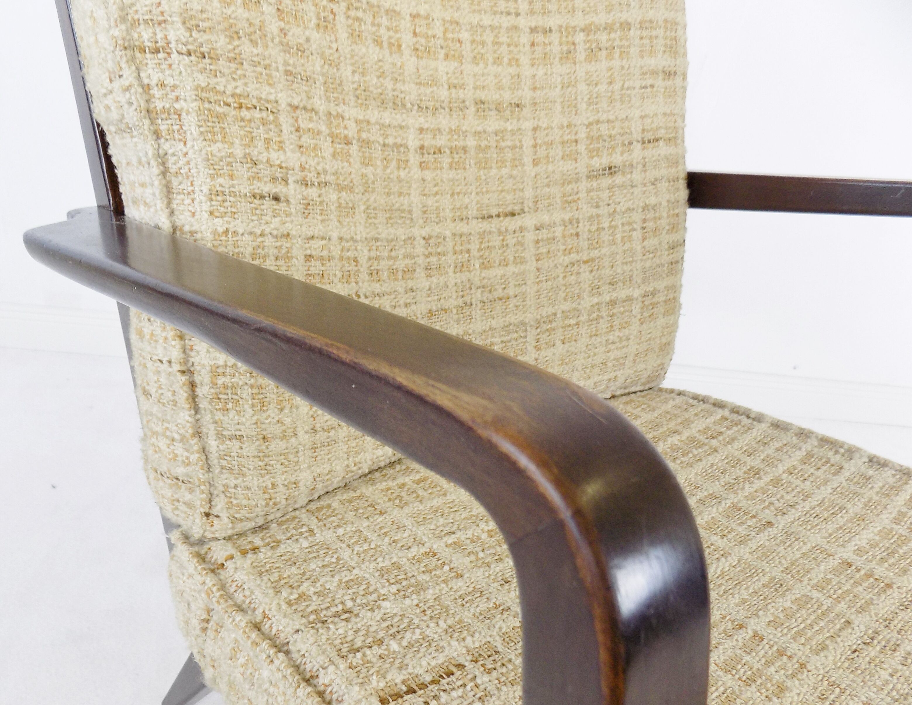 Knoll Antimott armchair