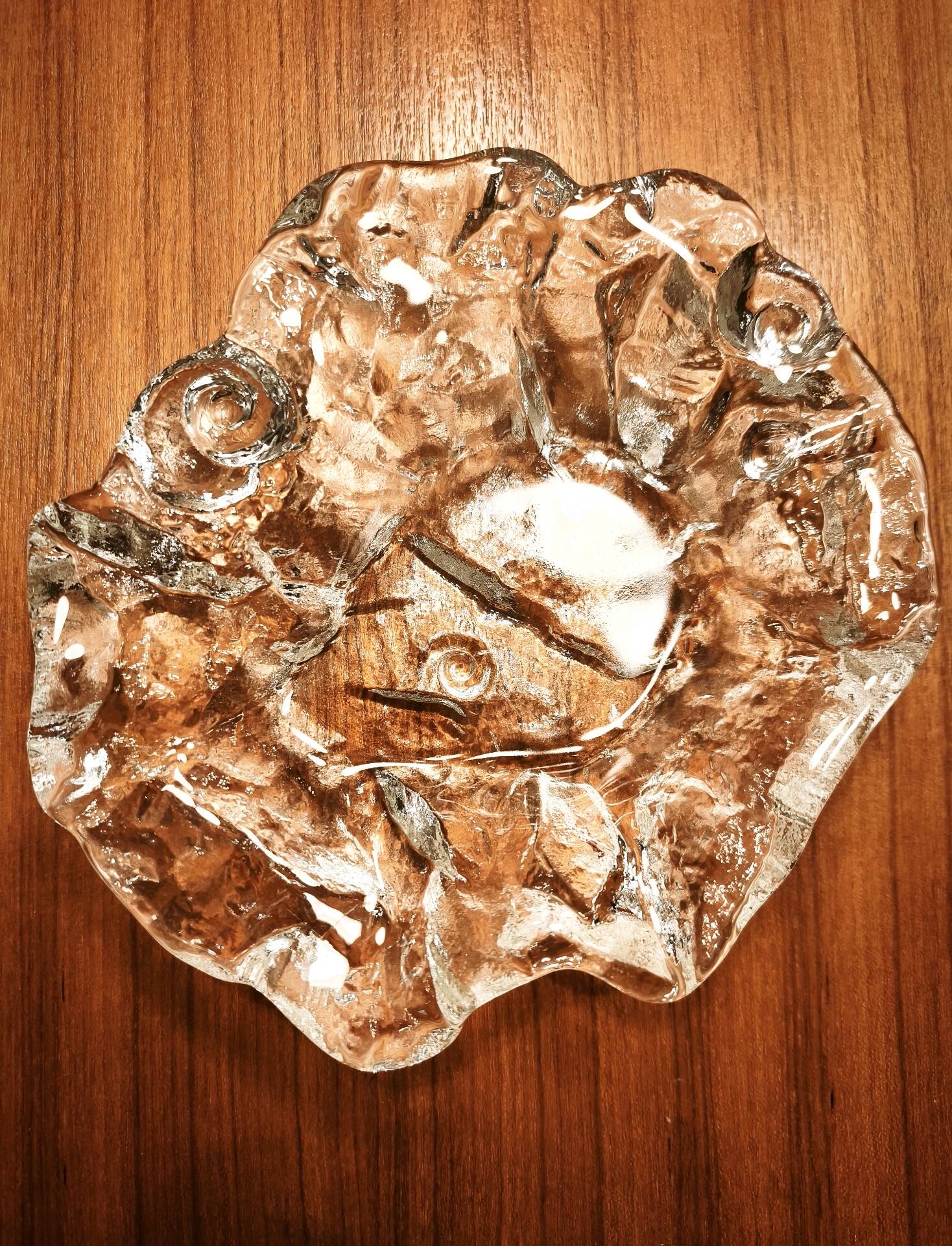 Snail-shaped pocket bowl / Fossil Jolanda Prinsen Walther Glass