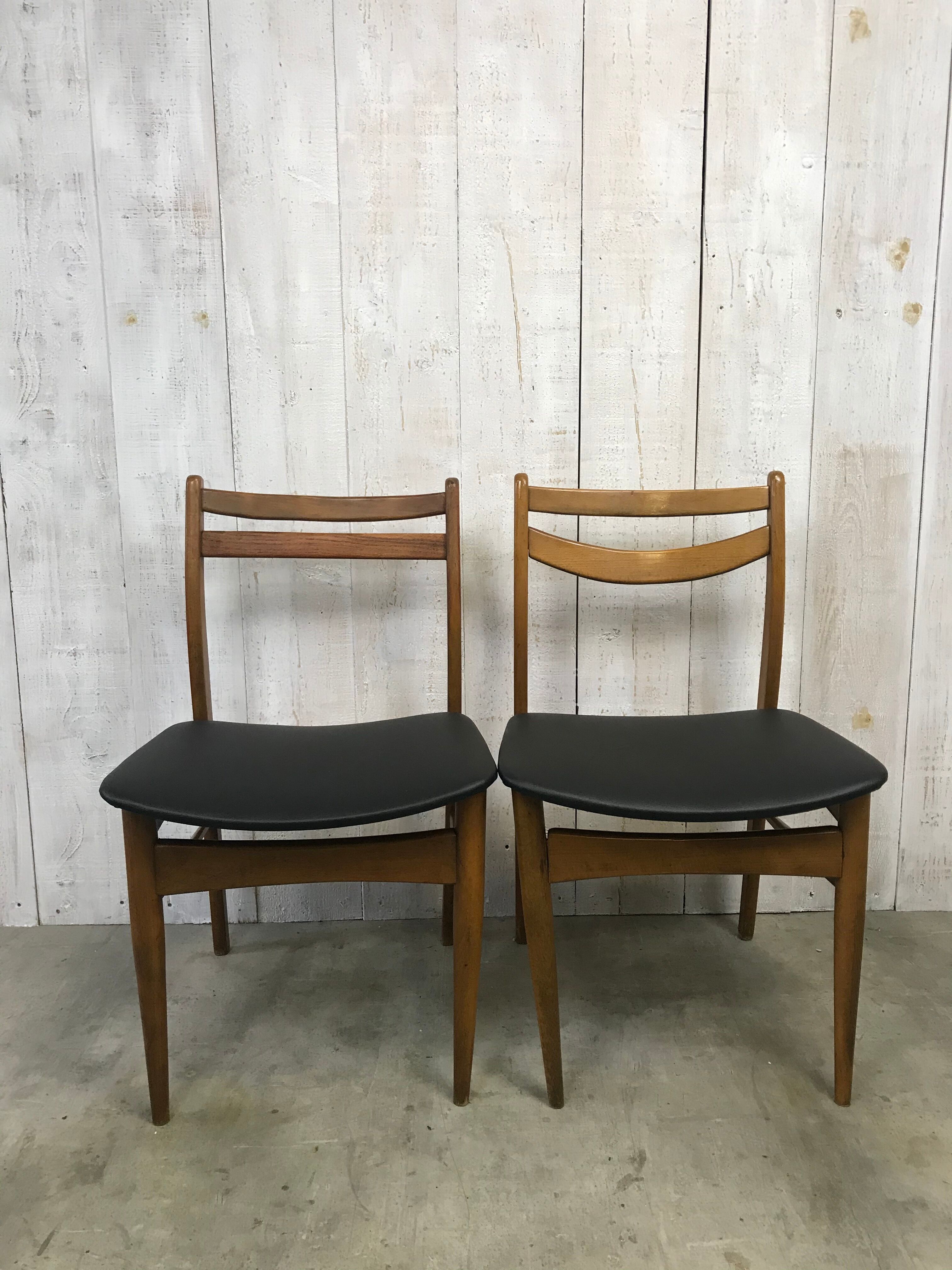 Pair of mismatched scandinavian chairs 60s