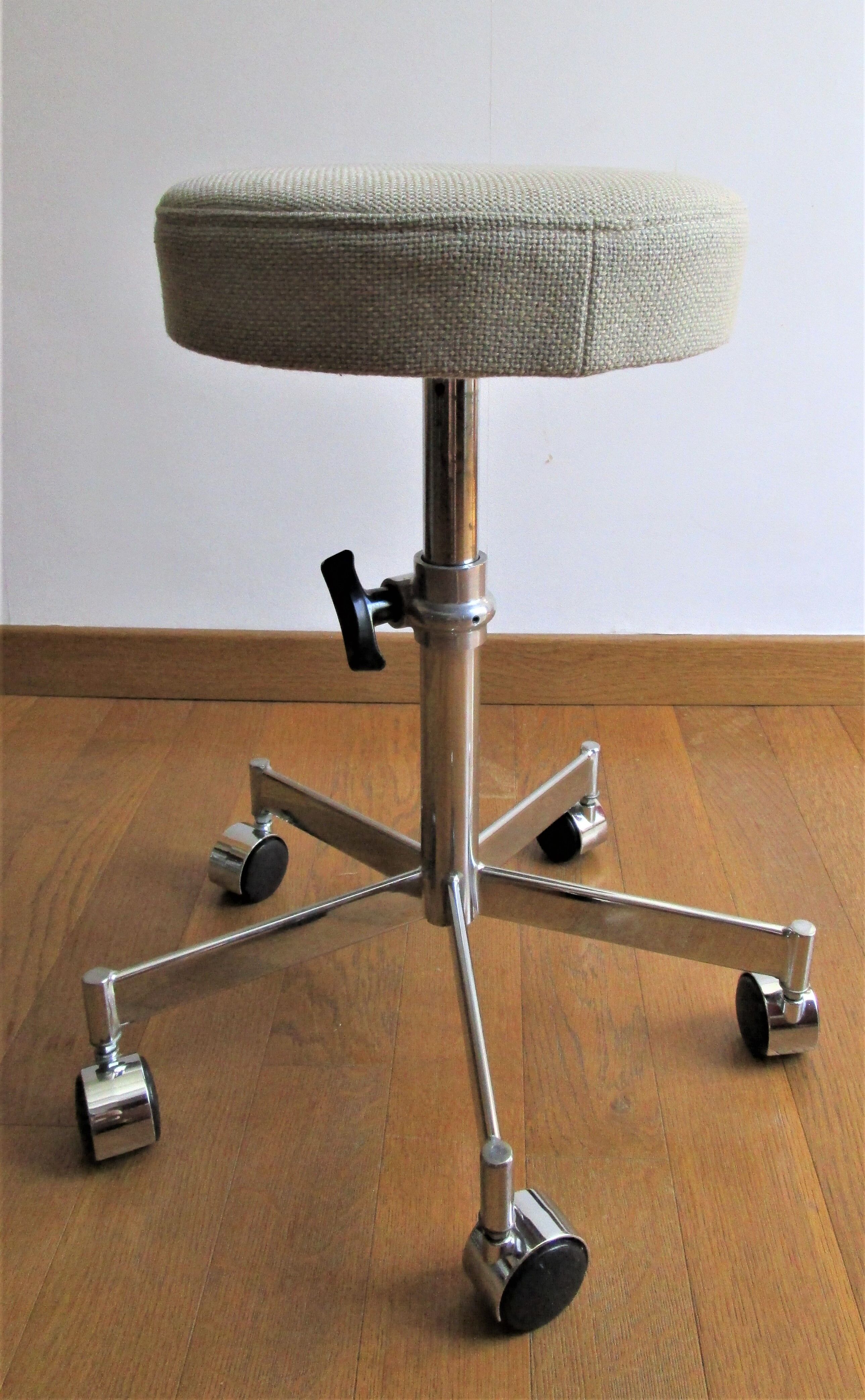 Adjustable office stool foot chrome wheels sitting vintage fabric
