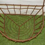 Iron wall planter