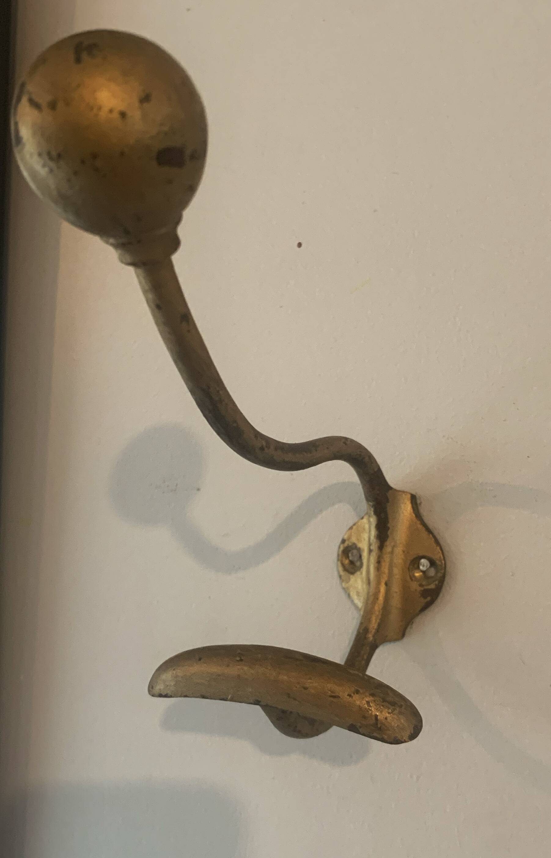 Paire de patères porte manteaux en laiton