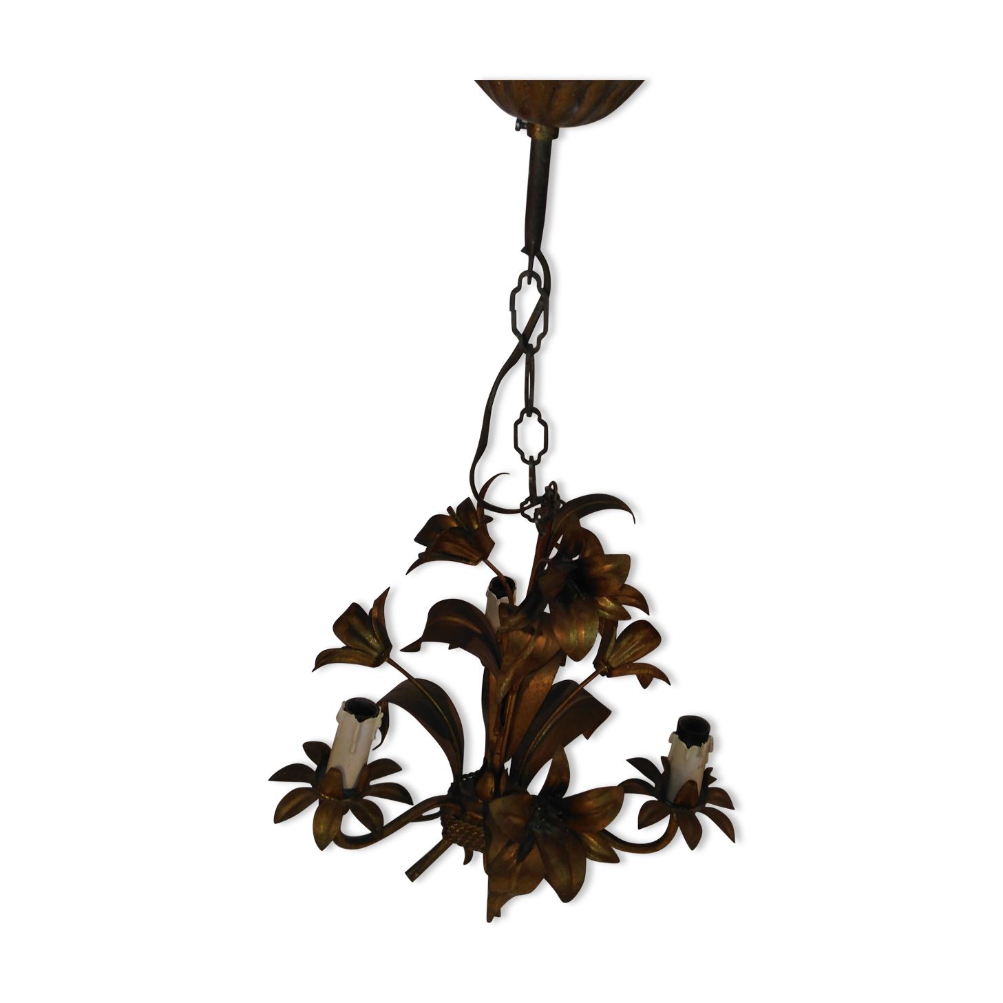 Brass chandelier flowers