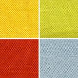 Quatre chaises colorées