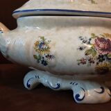 Old tureen and its tray