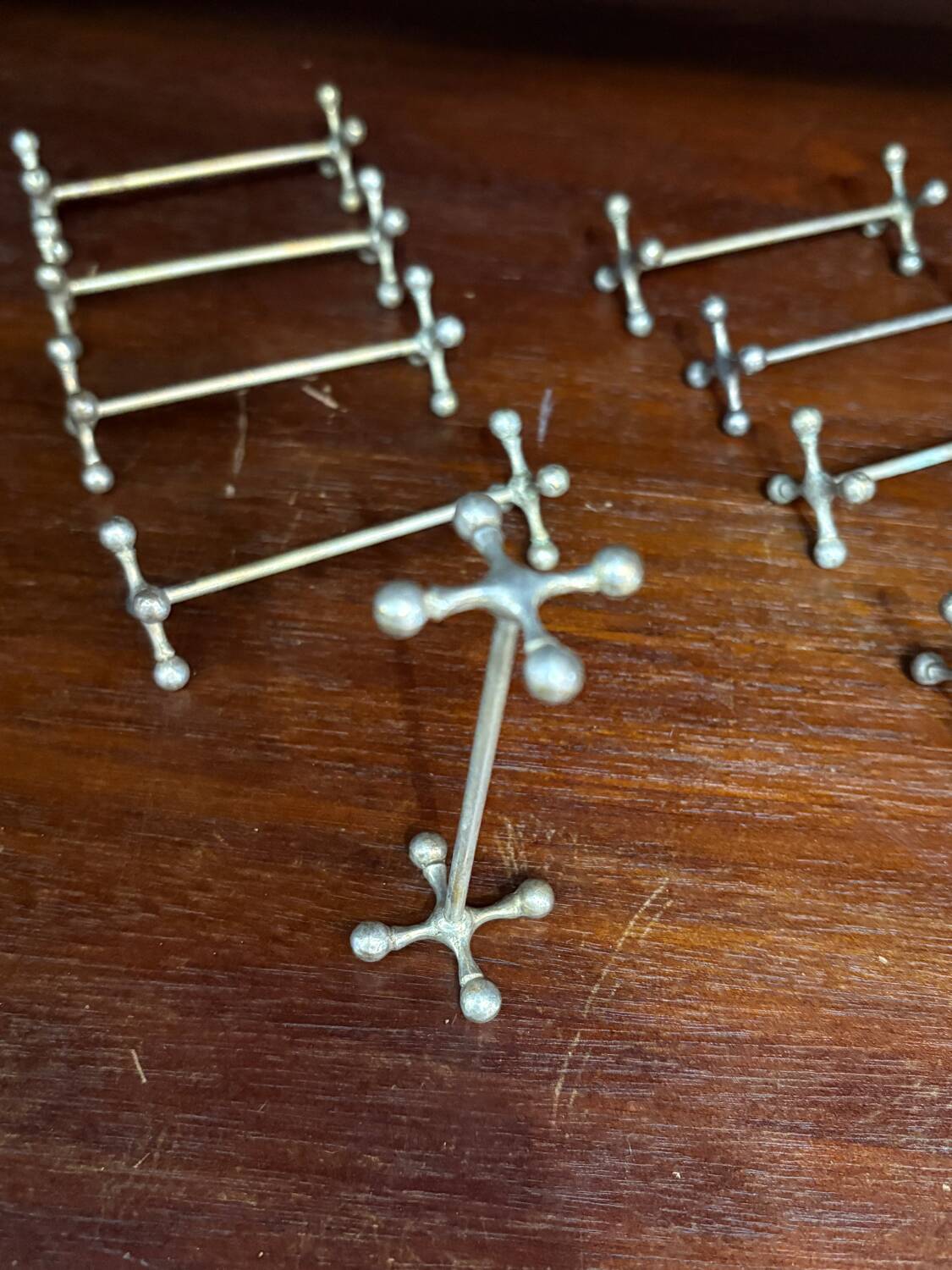 10 designer knife rests