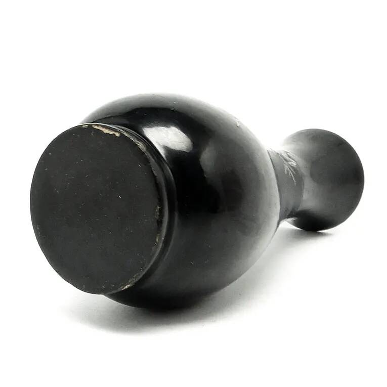 Oriental vase, black lacquer, mother-of-pearl inlay, Japan, 1950s
