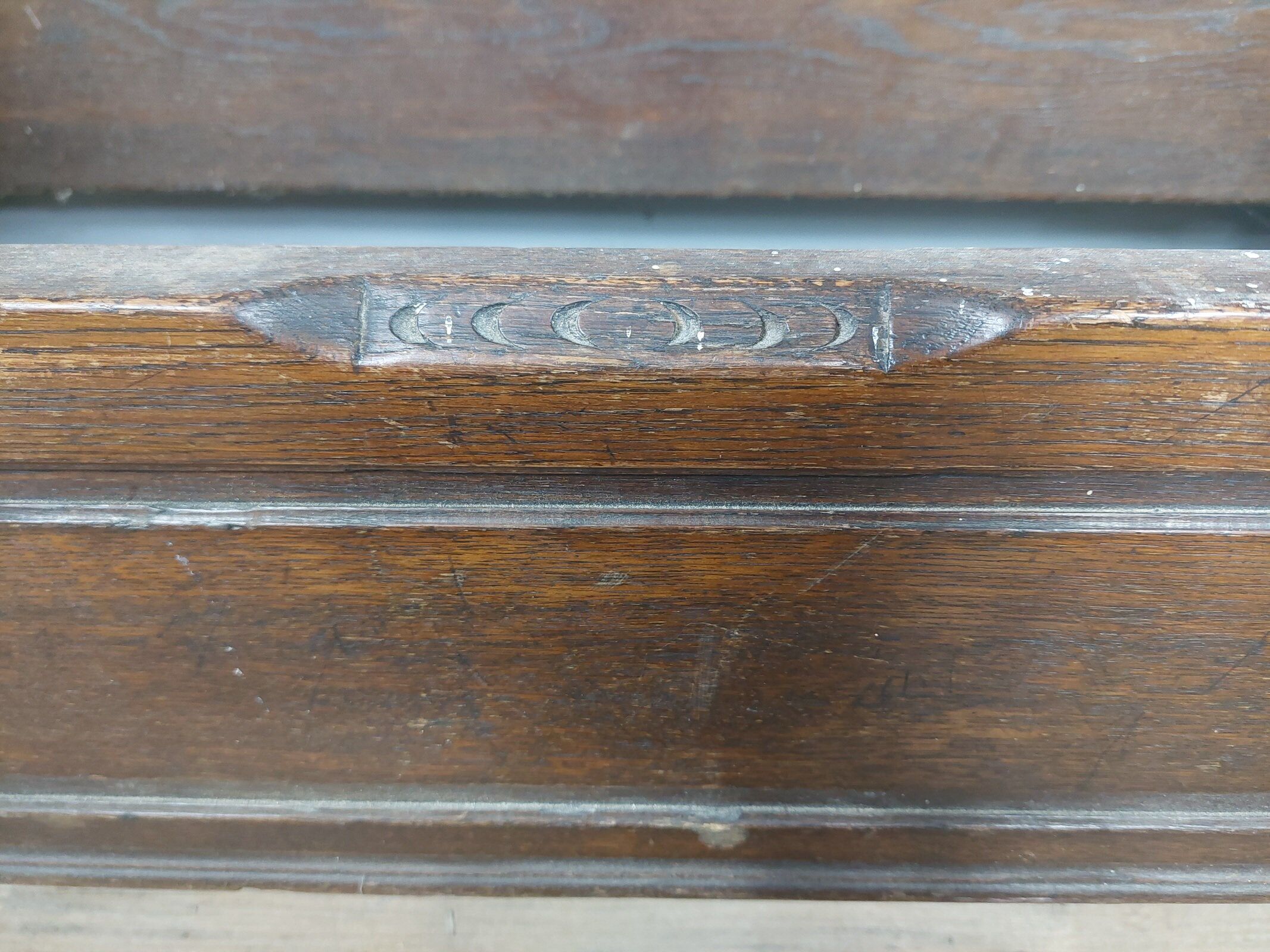 Bed a rustic square of the brand Vono