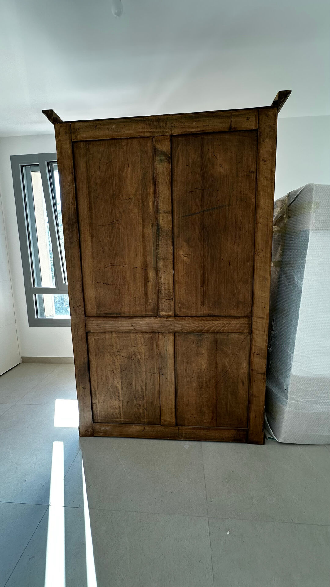 Moissonnier Greek Style Wardrobe