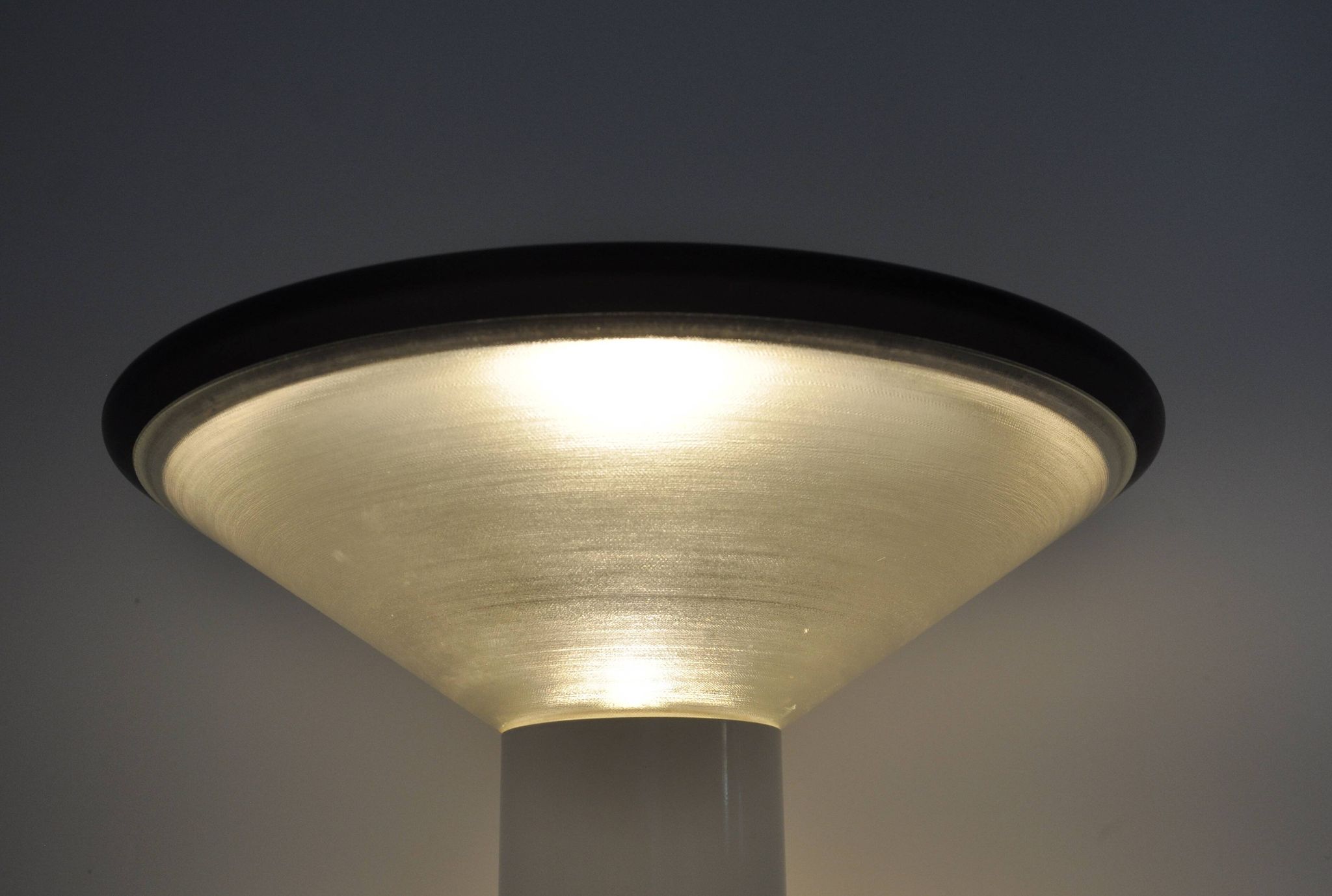 “Noa” table lamp by Gianfranco Frattini for Luci Italia, 1980s