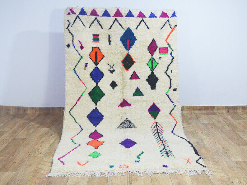 Moroccan berber carpet 273x145cm