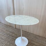 Calacatta Oval Side Table KNOLL