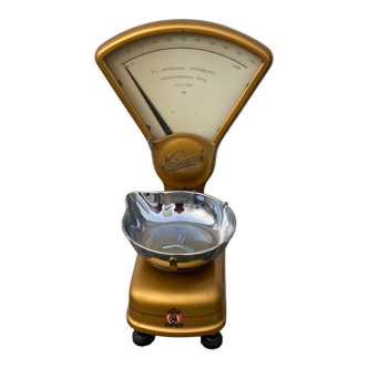 Vintage N.V. National Voorburg Weigh Scale