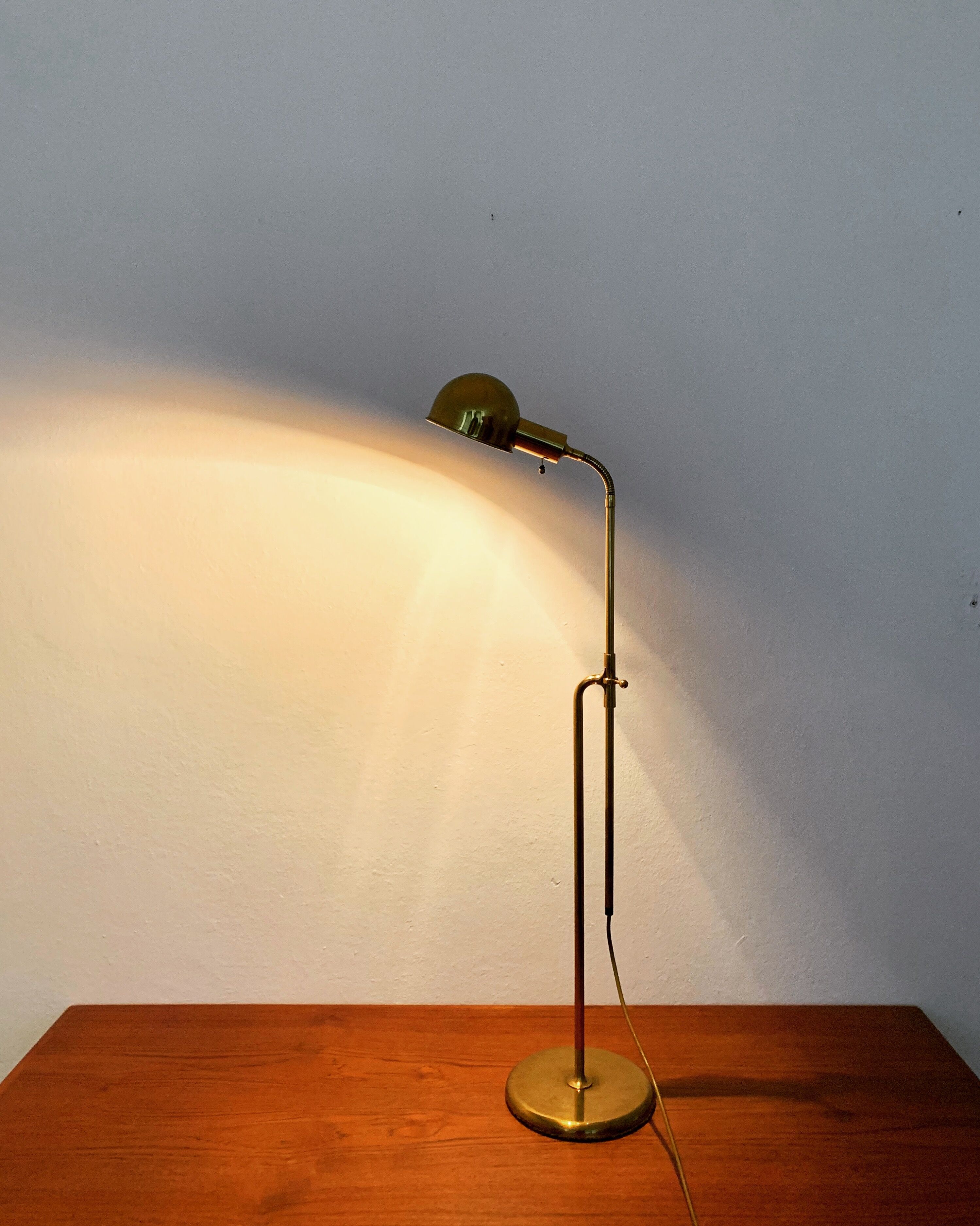 1970s adjustable BOLA brass floor or table lamp by Florian Schulz