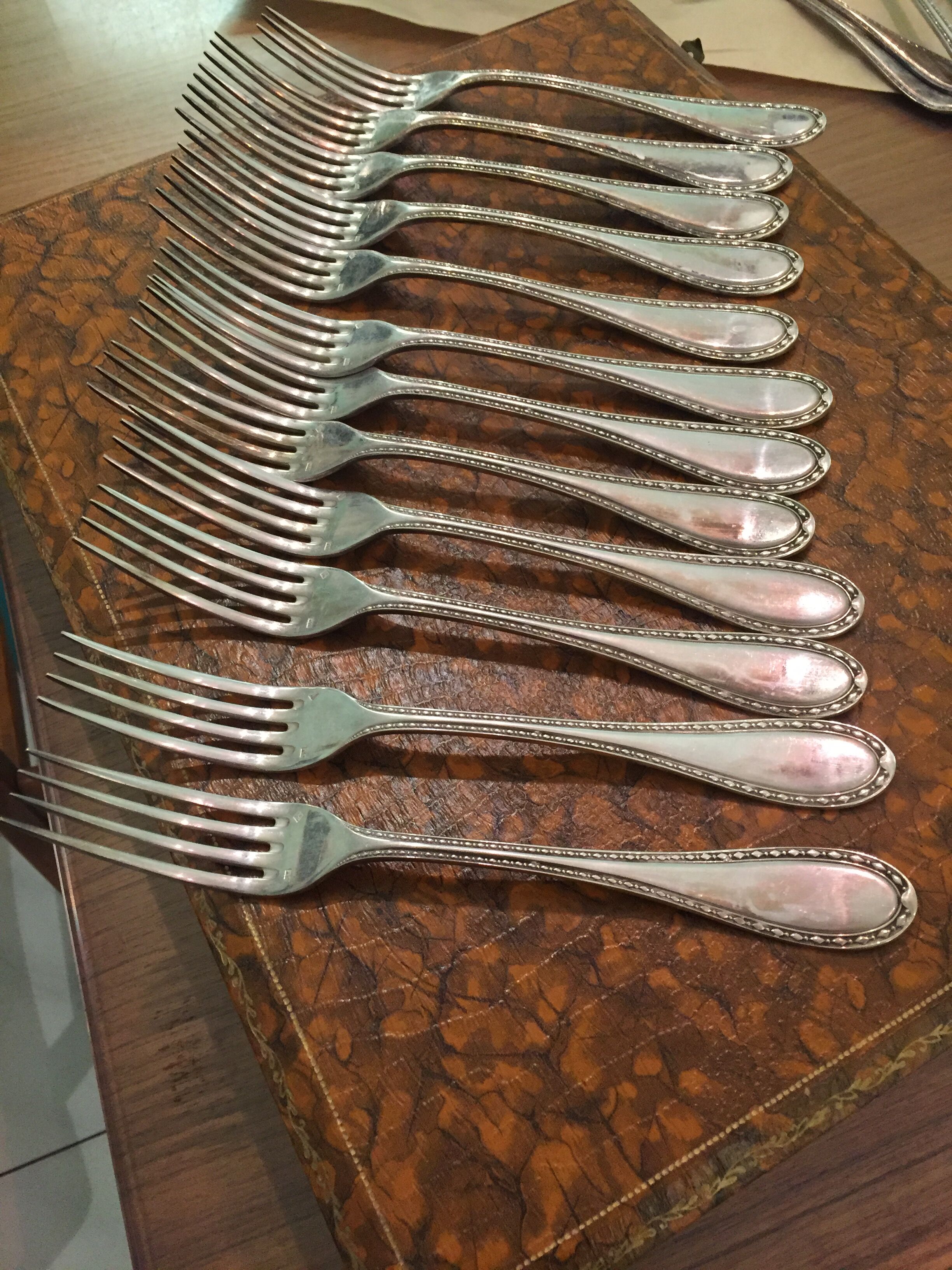 Lot forks silver metal