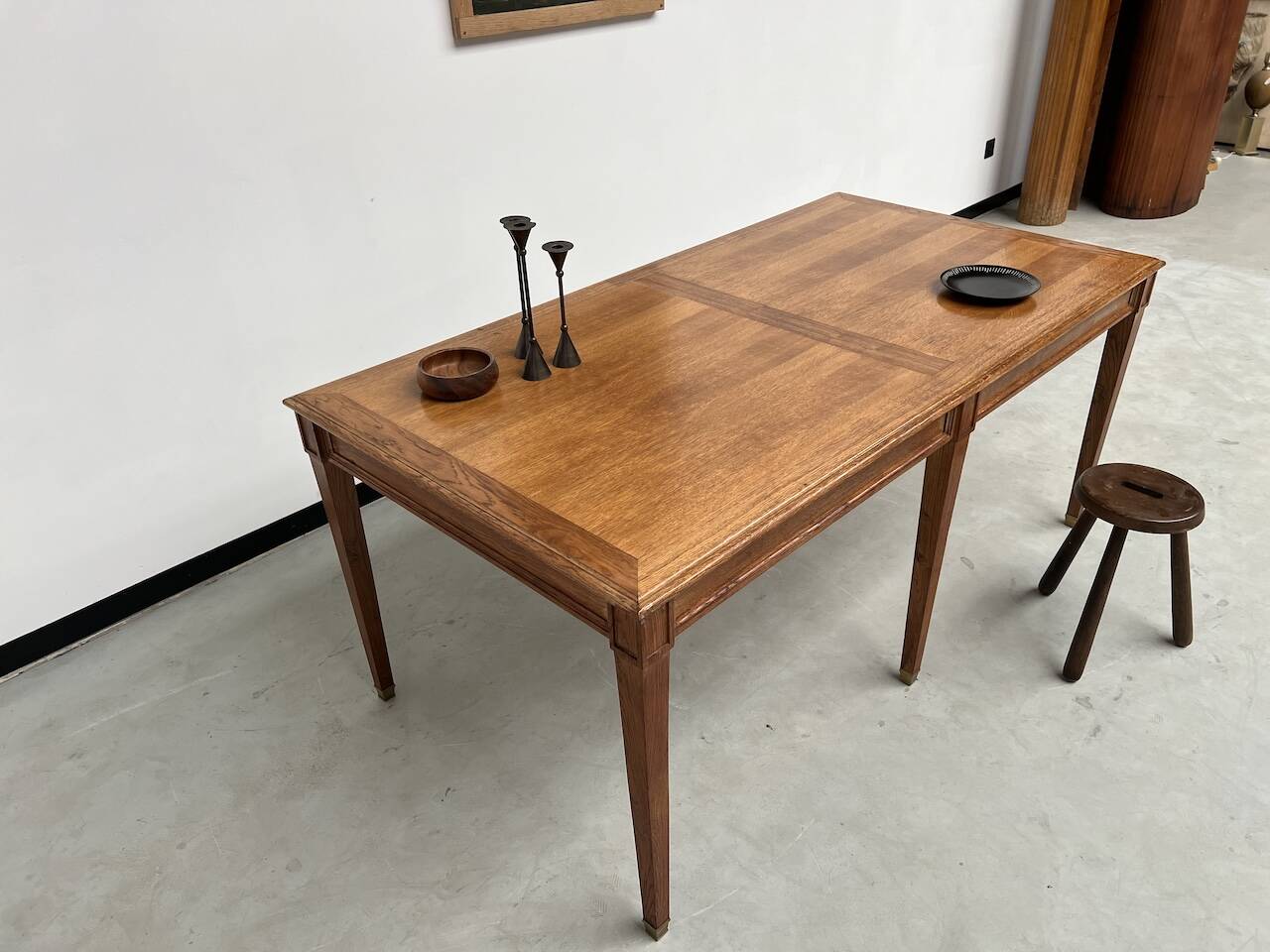 Small old oak farm table with 6 legs