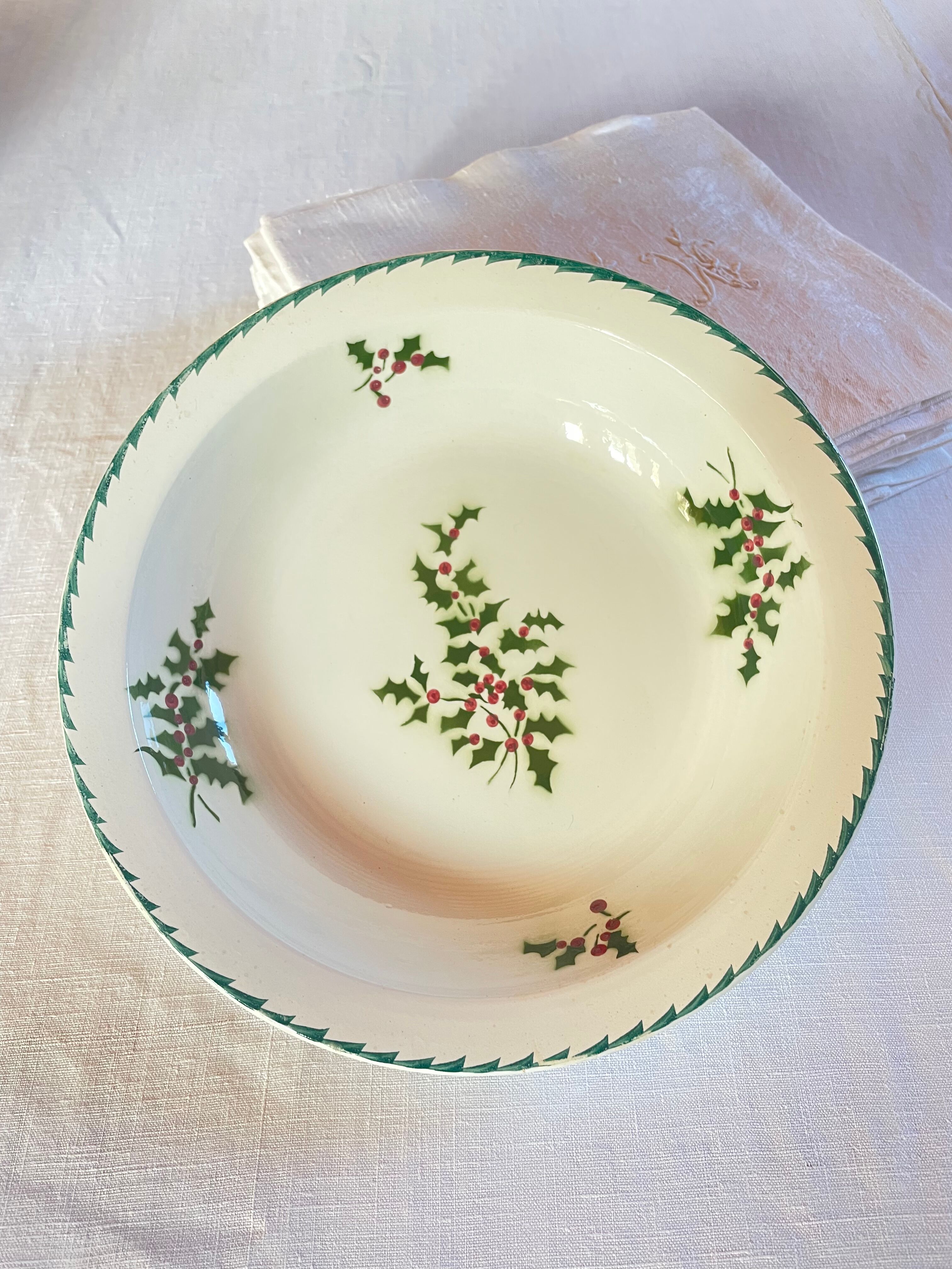 Flat Iron Holly Christmas