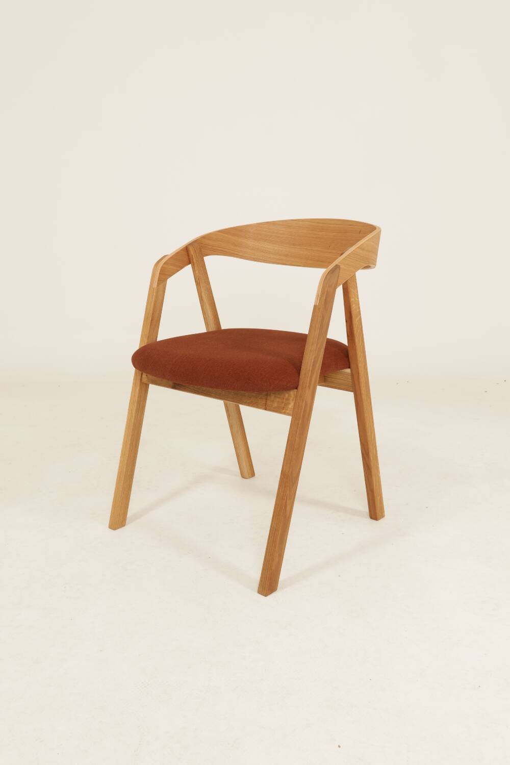 Set of 6 Dining Chairs – Natural Oak & Terracota Upholstery