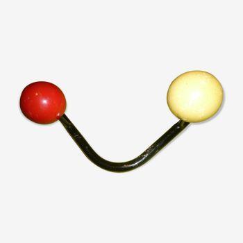 Peg hangers balls color 1950-1960
