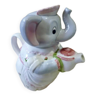 Vintage 80s elephant teapot