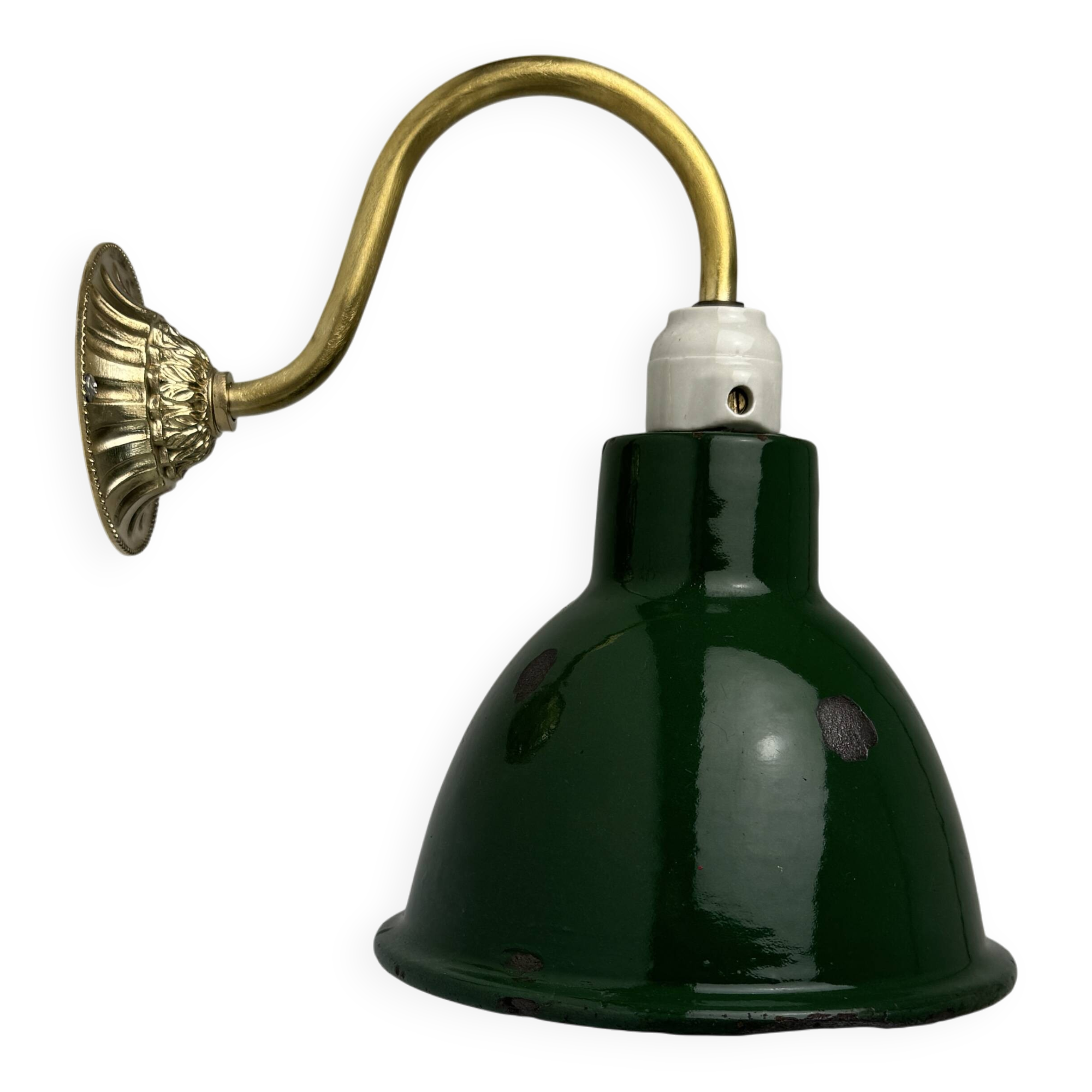 Antique workshop wall light in brass and enameled sheet metal