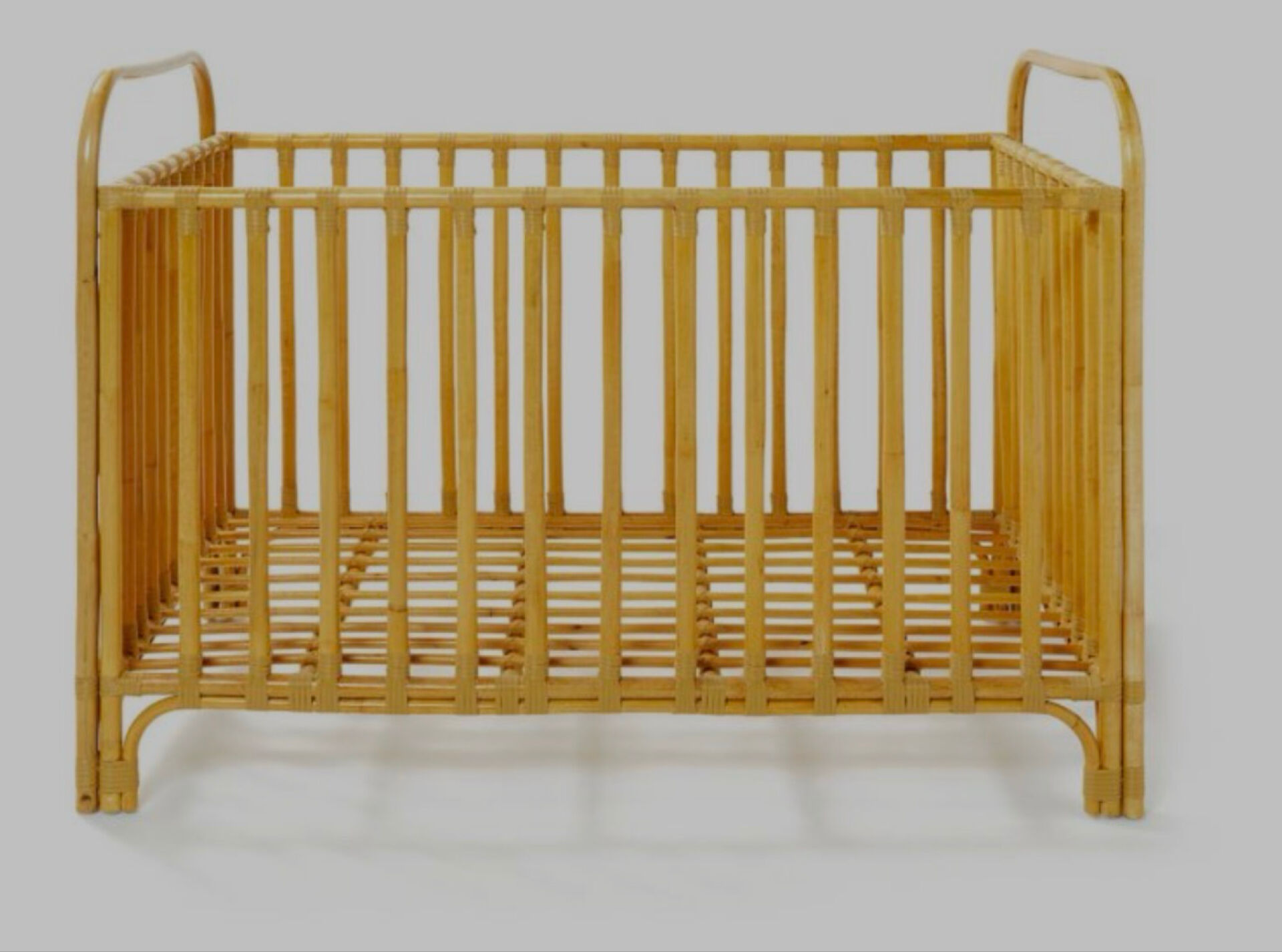 Lit enfant Bonton rotin