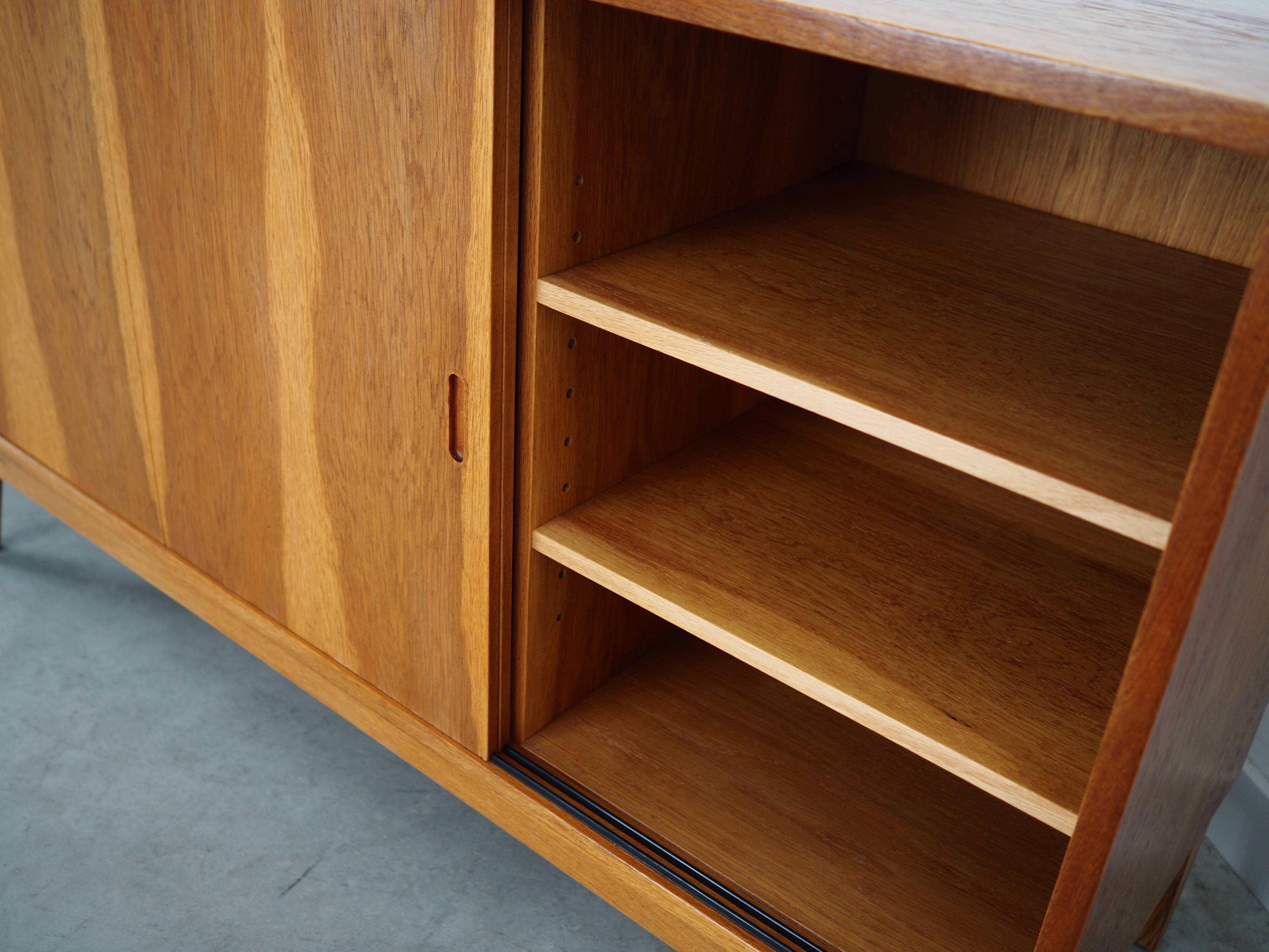 Ash dresser, Danish design, 1960s, production: Denmark