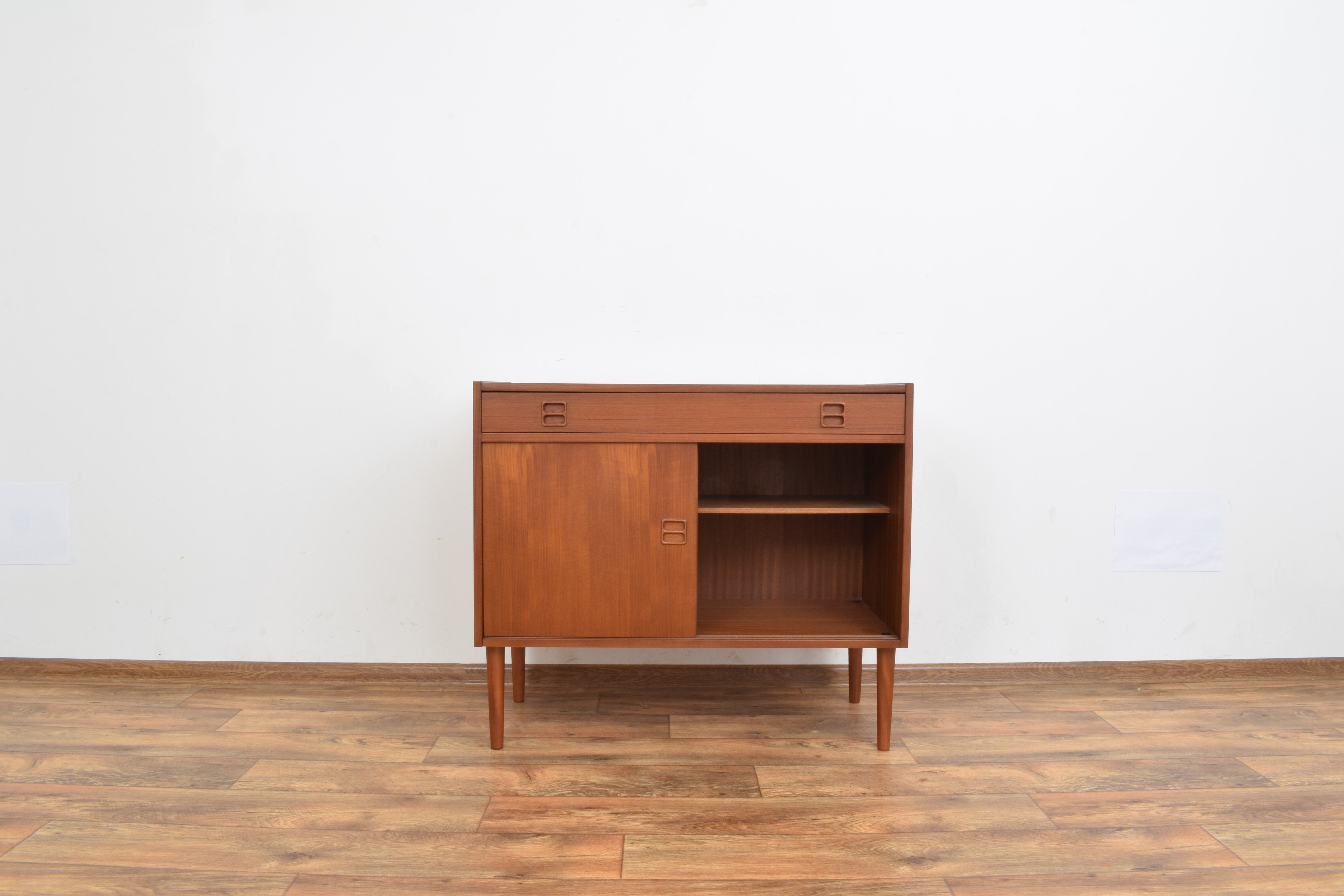 Mid-Century Danish Teak Chest of Drawers, 1960s.