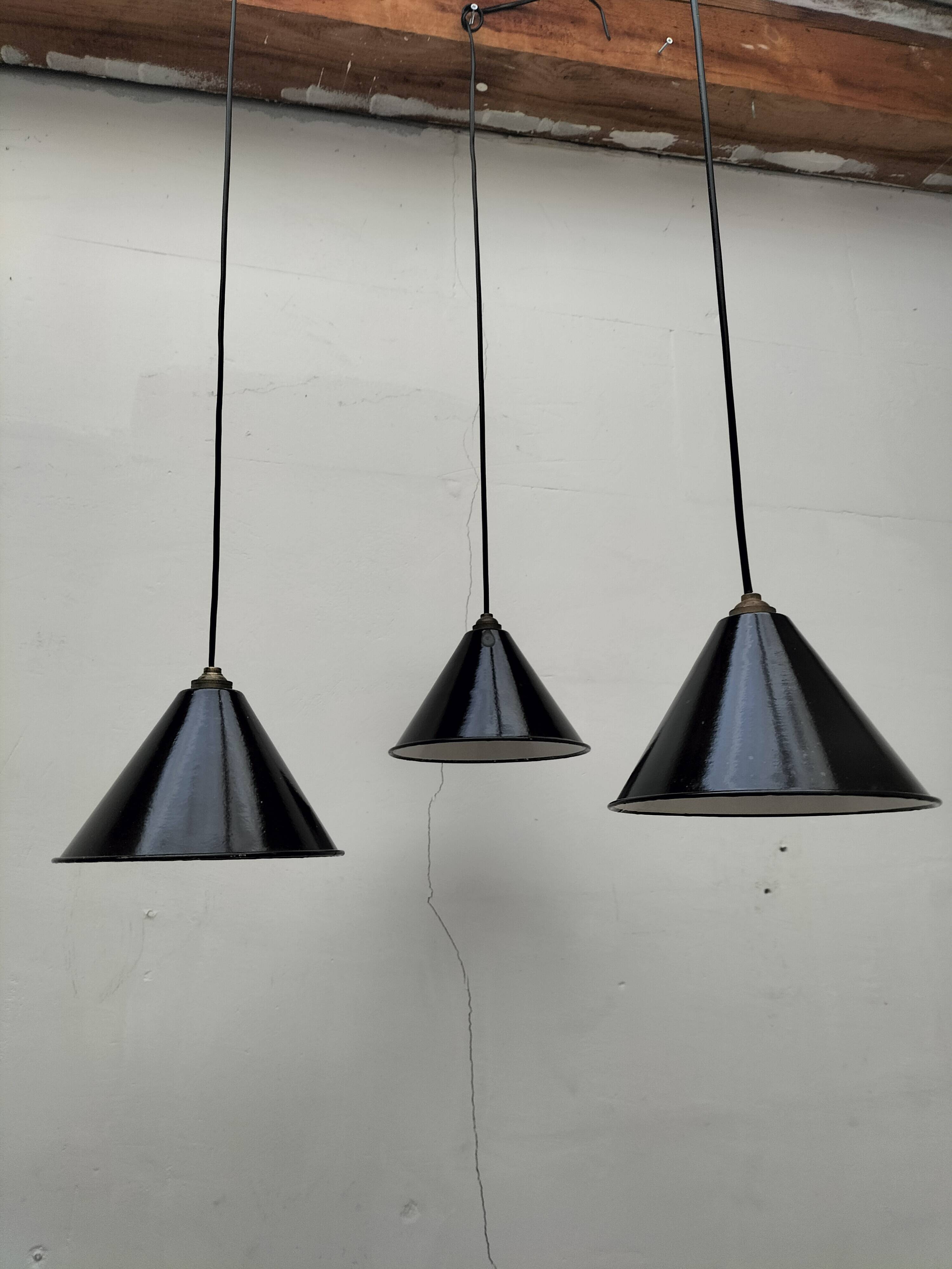 Enameled sheet metal pendant lights