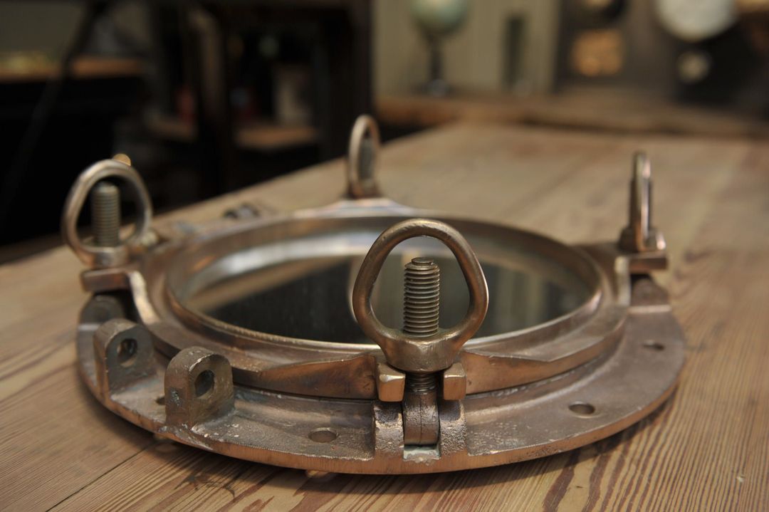 Bronze boat porthole mirror 1920 45x45cm