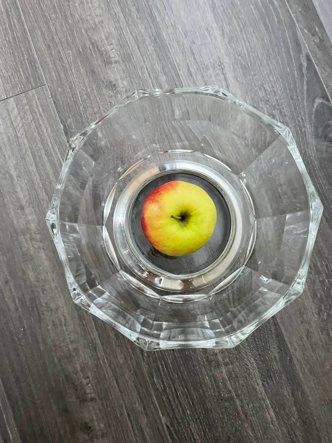 Vintage salad bowl in cut crystal and silver-plated metal