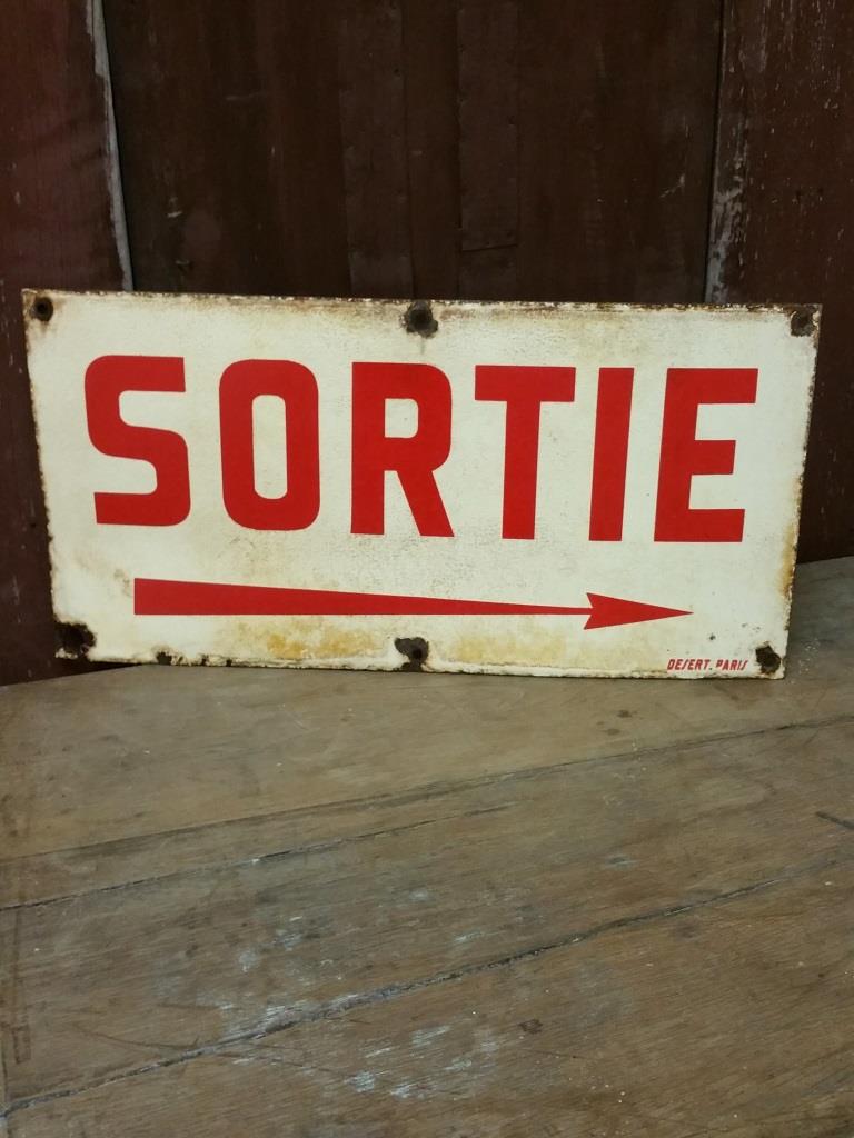 Enamelled plate output