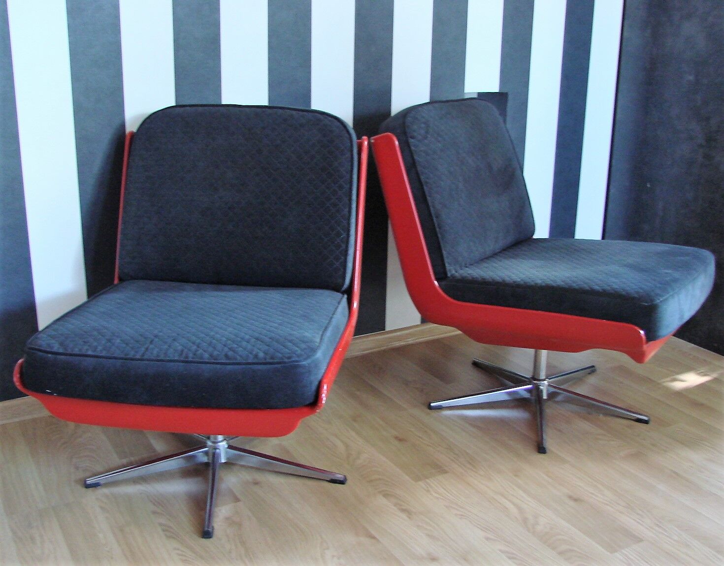 Pair of Dinna Veb Mobel Kombinat armchairs, Germany 1960s