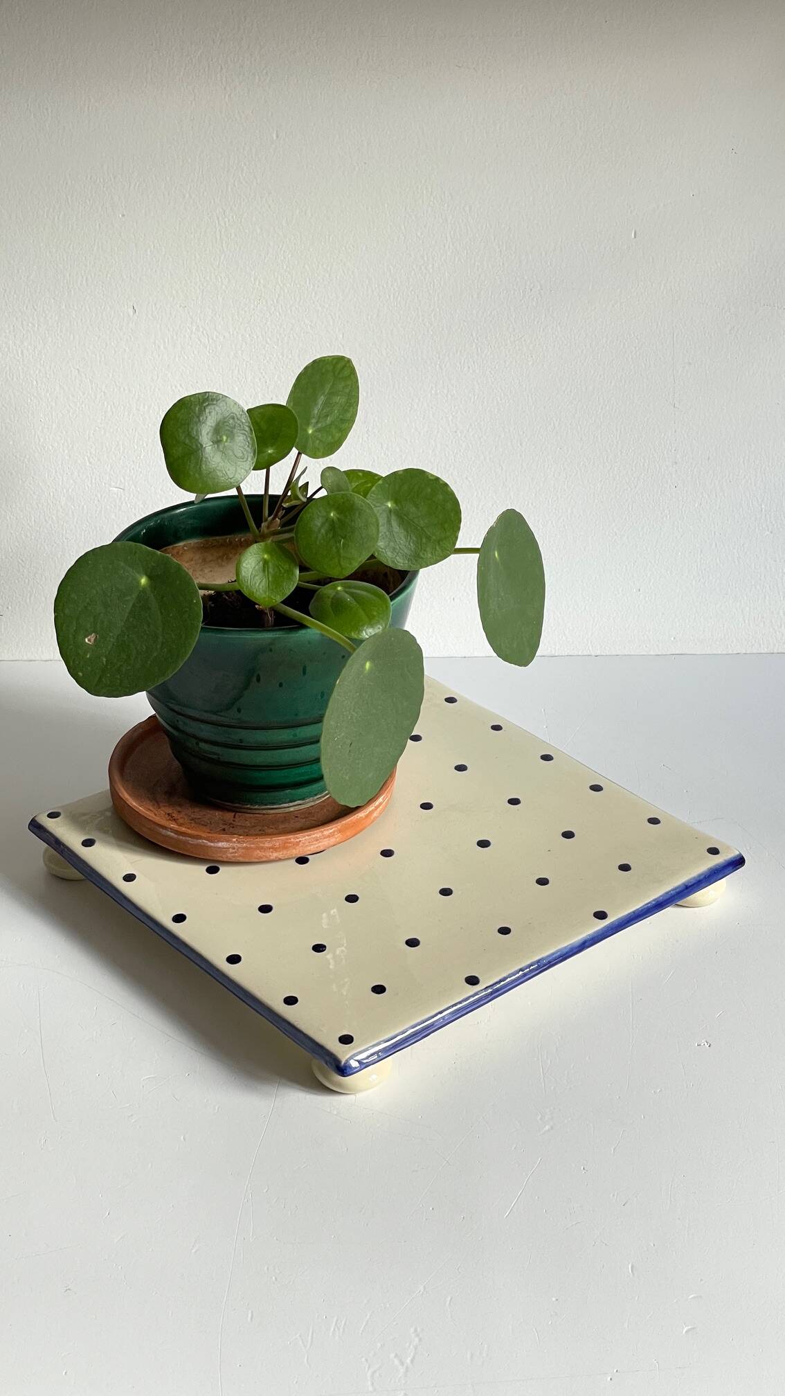 St Clément Vintage Polka Dot Ceramic Trivet
