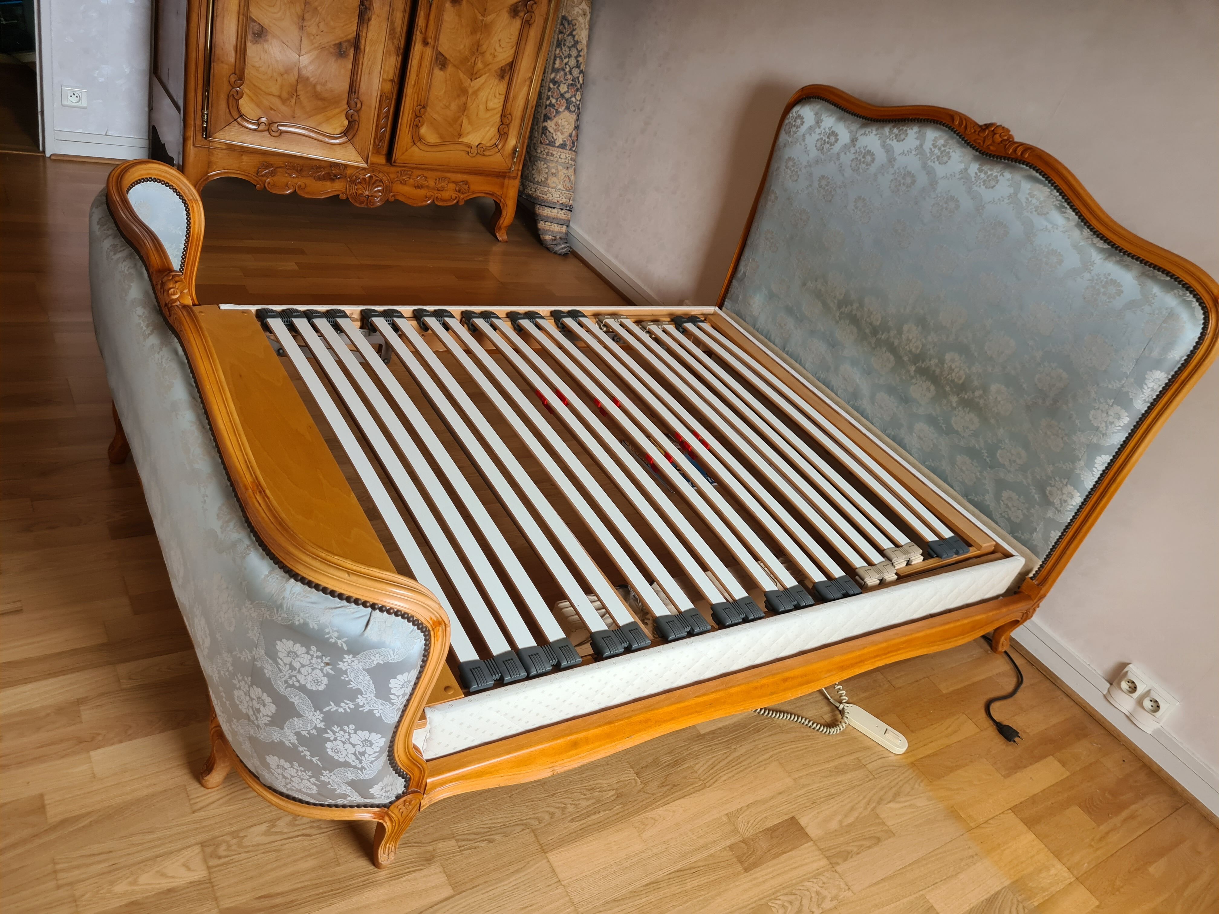 Louis XV style electric bed