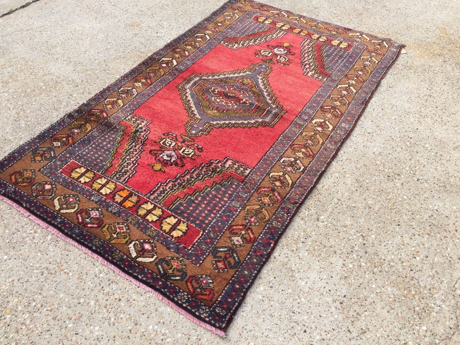 Turkish Prayer Rug vegetable dye 195x112cm